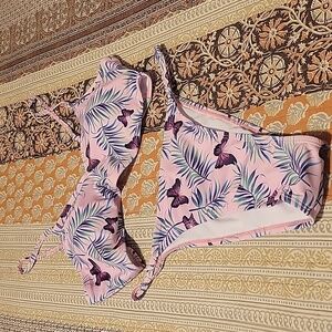 Final price❗️NWT Cute 3 Piece Swim Suit